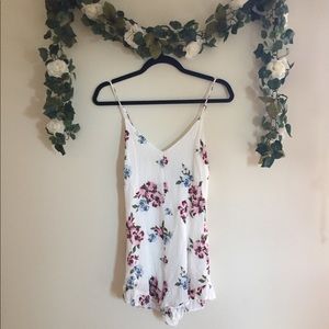 Kendall and Kylie sz xs